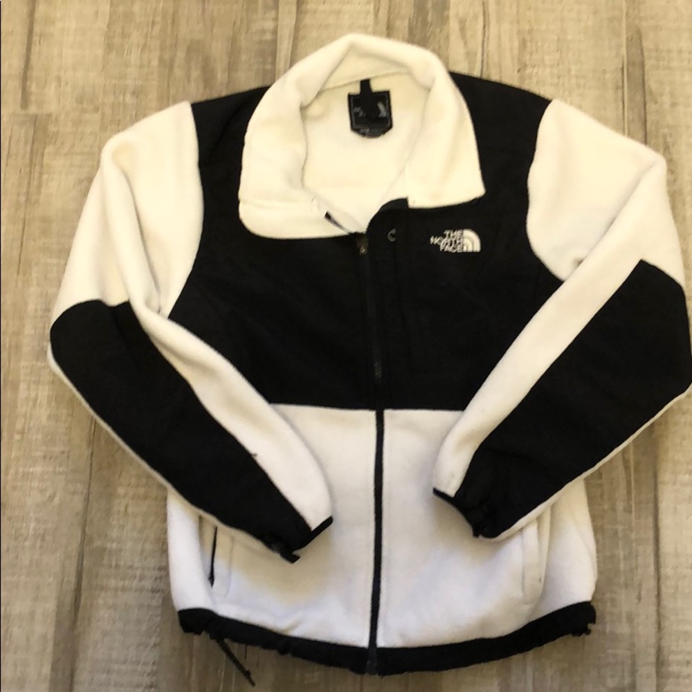 White North Face Denali jacket